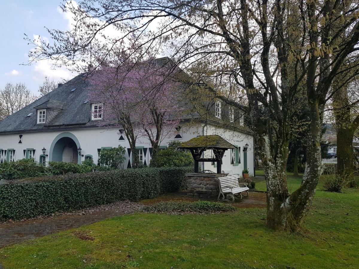 Das Torhaus Im Schloss Schellenstein Olsberg Esterno foto